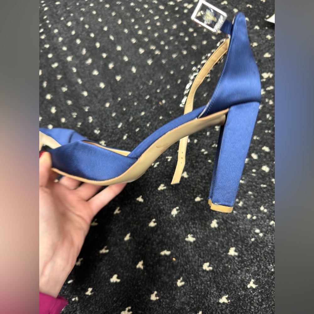 Jewel by Badgley Mischka Block Heels size 6 - Picture 6 of 11